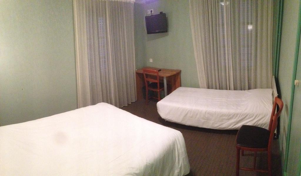 Sauxillanges Hotel De L'Abbaye חדר תמונה