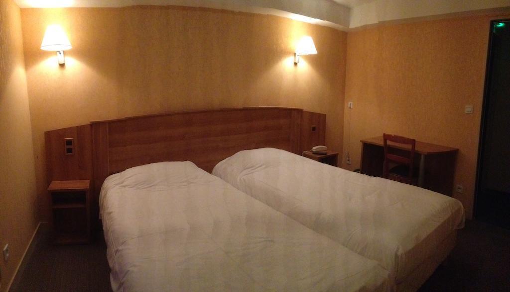 Sauxillanges Hotel De L'Abbaye חדר תמונה